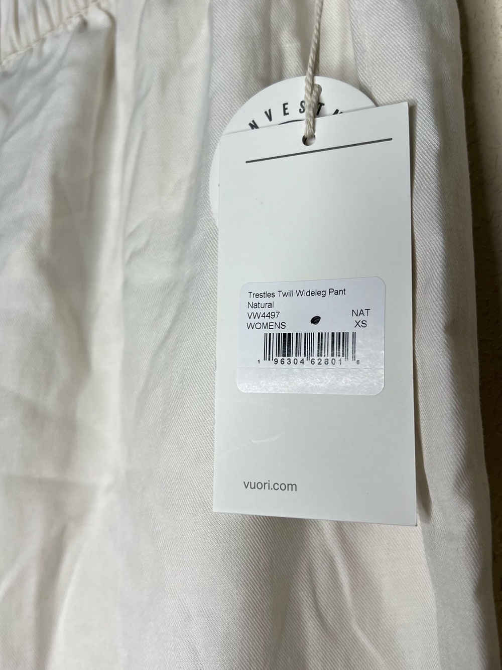 NEW Vuori Trestles Twill Crop Wideleg Pant in Natural - Picture 7 of 8